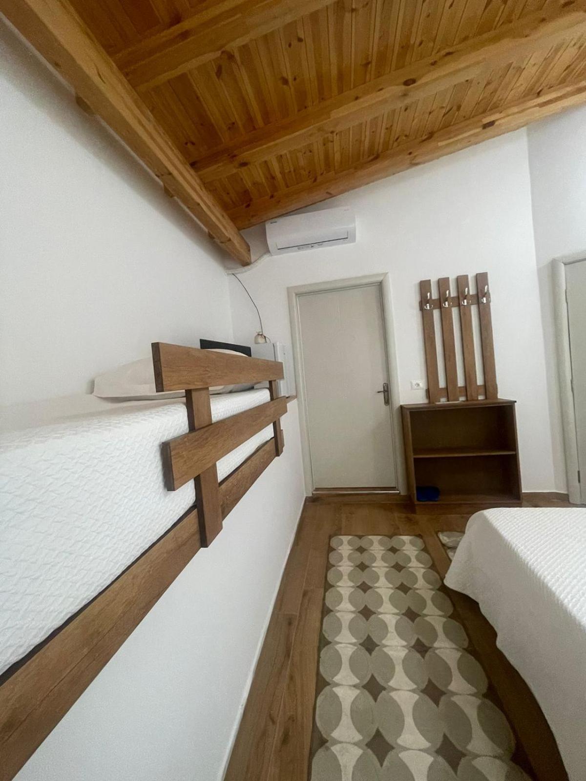 Guest-Room Zoi&Teri Tepelene Bagian luar foto
